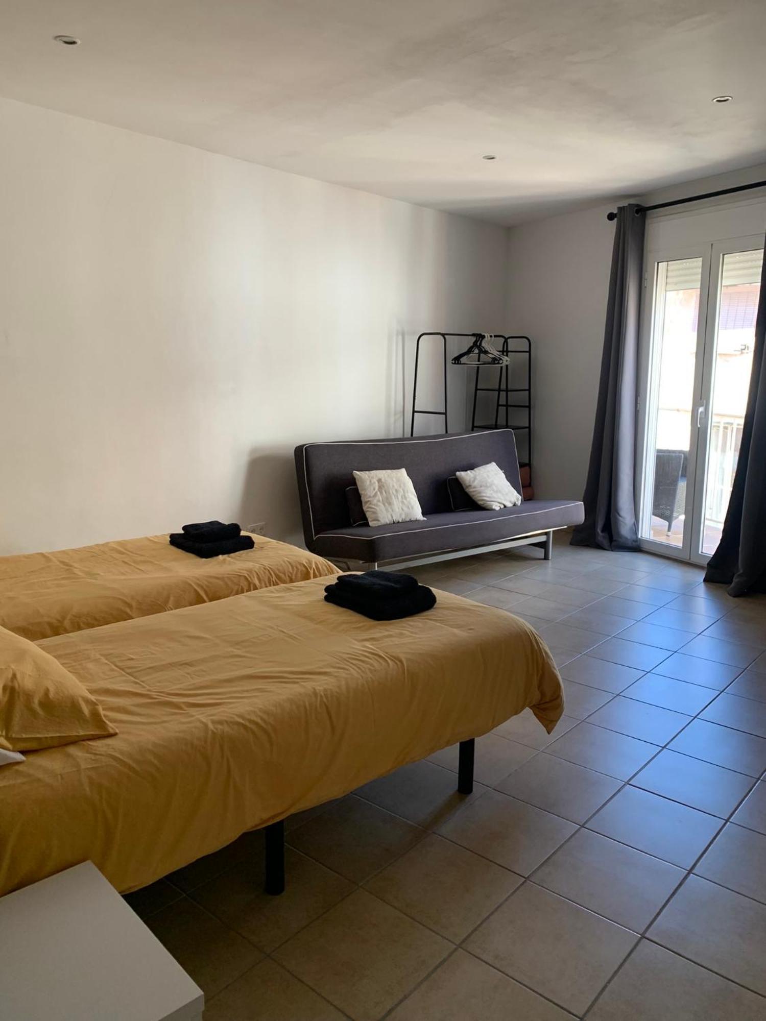 Hostal Casa Michaels Mora d'Ebre Extérieur photo